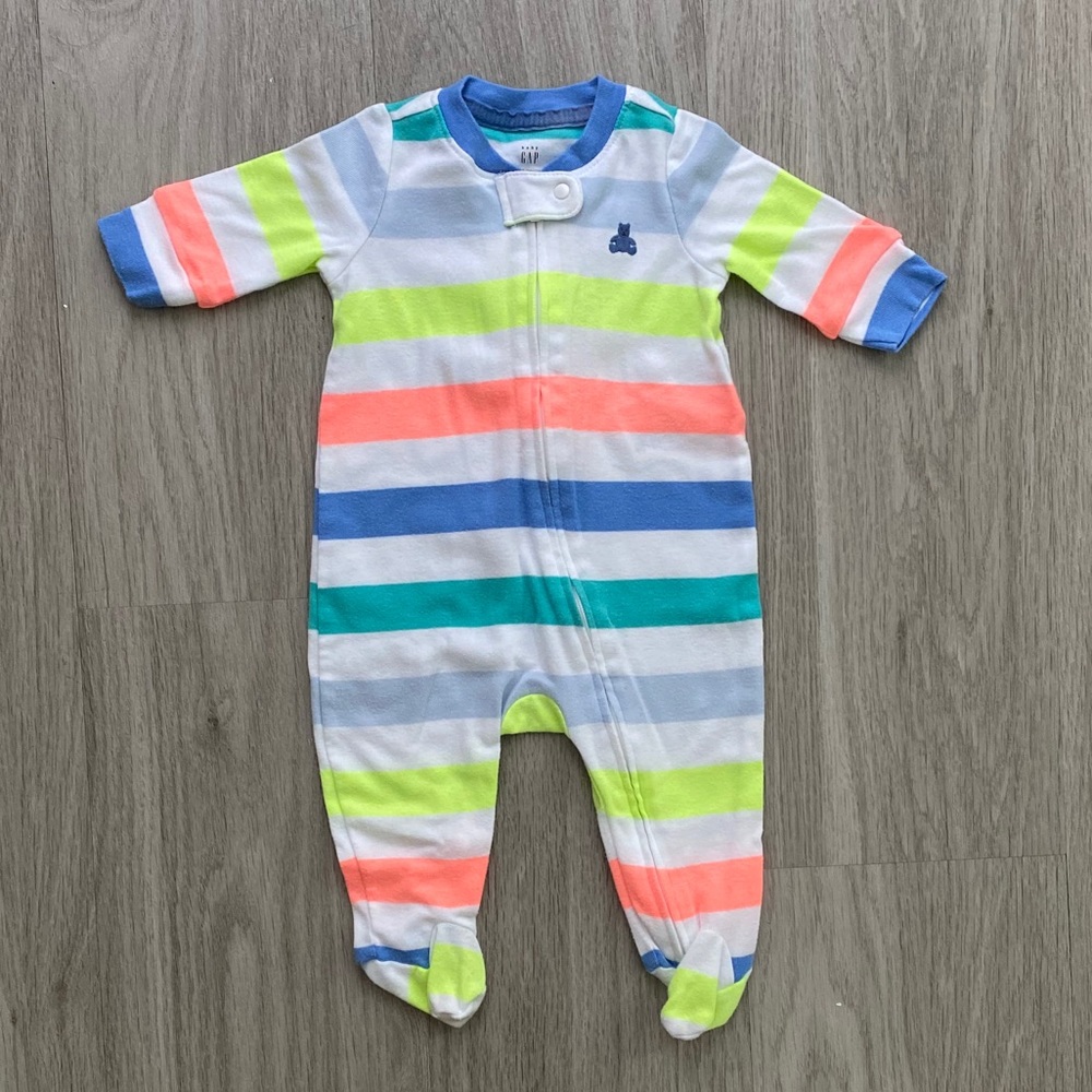GAP Sleeper 0-3M